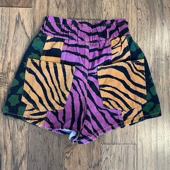 Farm Rio Leopard Animal Print Paper Bag High Waist Stretchy Denim Shorts Sz 4-6 - Picture 2 of 6